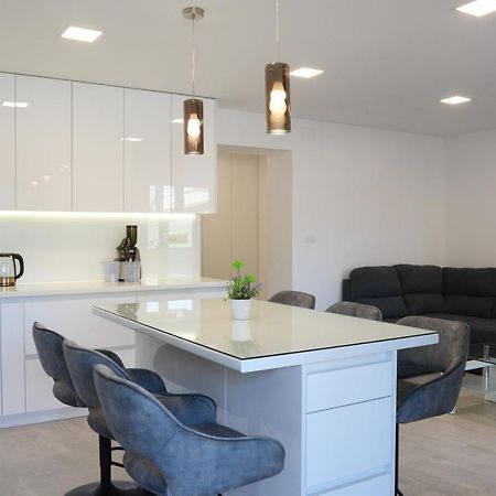 Apartman Milena Salona Kültér fotó